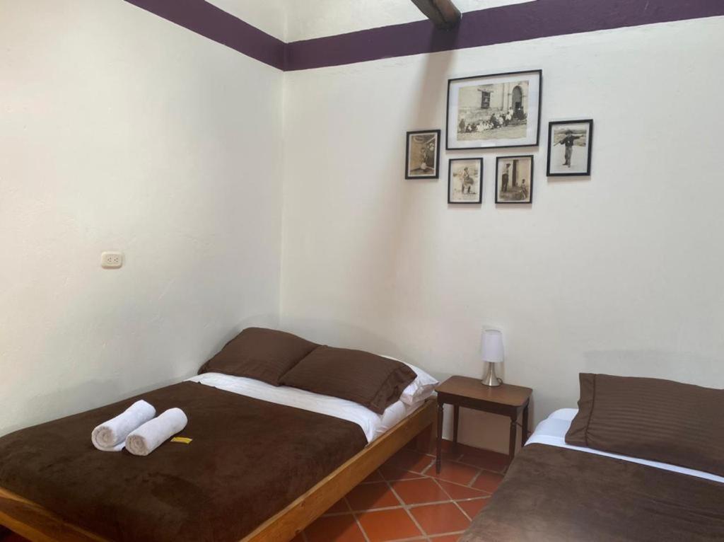 Popichi Hostel 莱瓦镇 外观 照片